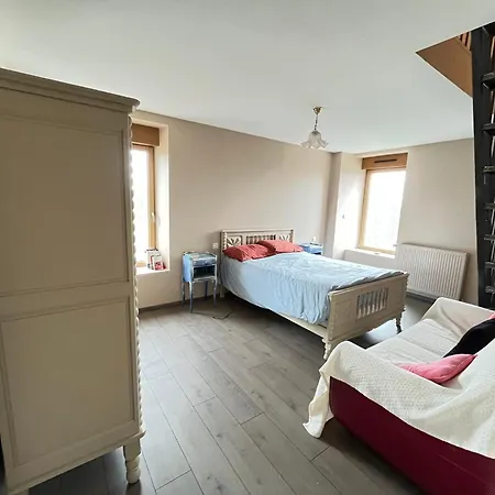 Nyaraló Charming House In Chambois
